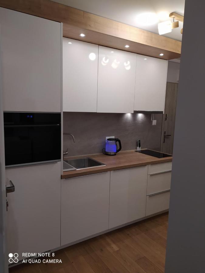 Przytulne Apartamenty W Poblizu Szpitala Uniwersyteckiego Krakow Prokocim Екстериор снимка